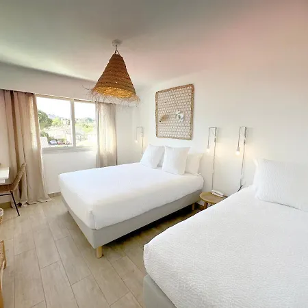 Blanc Sable Hotel 3*